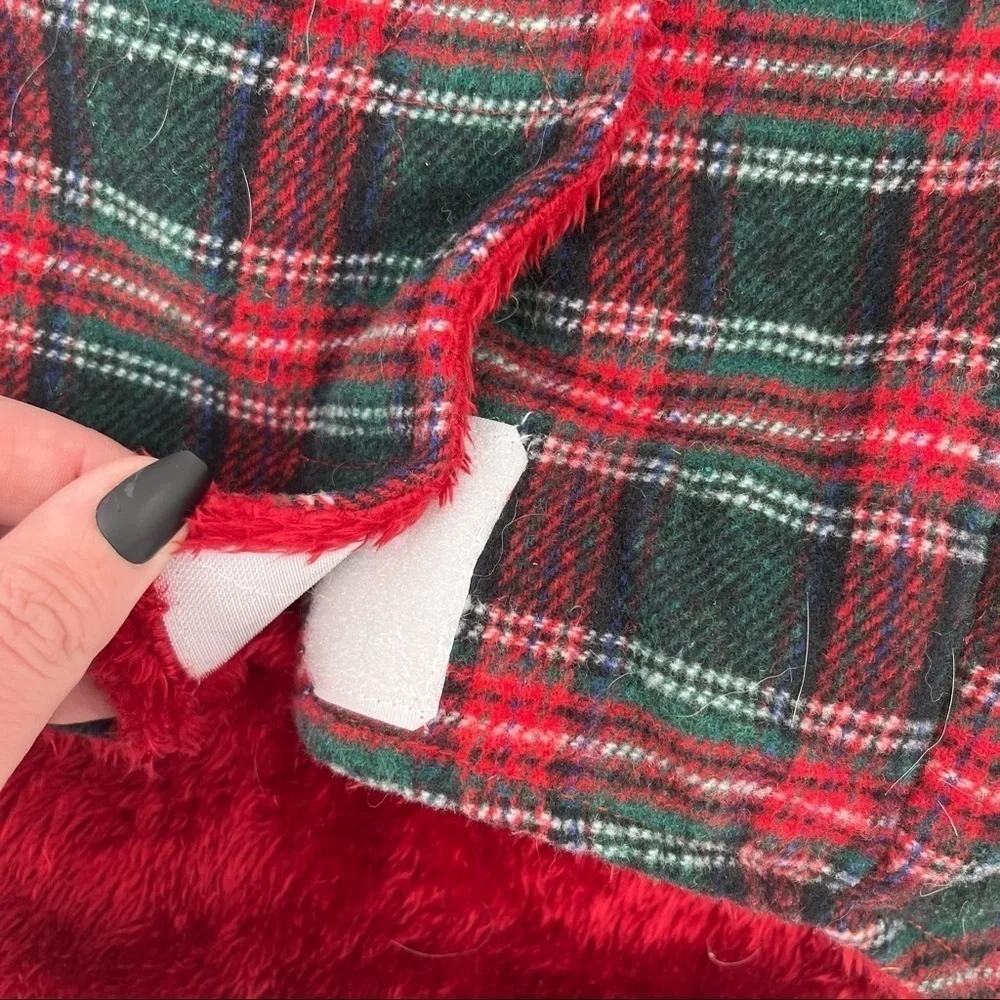 HUGGLE HOUNDS Red/Green Plaid Dog Hoodie NWT size: Large